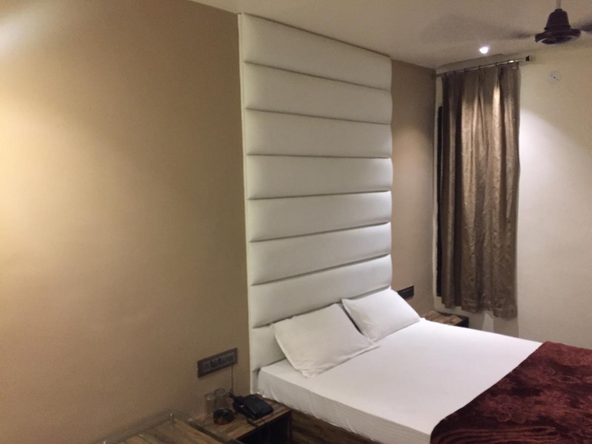 Hotel Shiva Sehore Dış mekan fotoğraf
